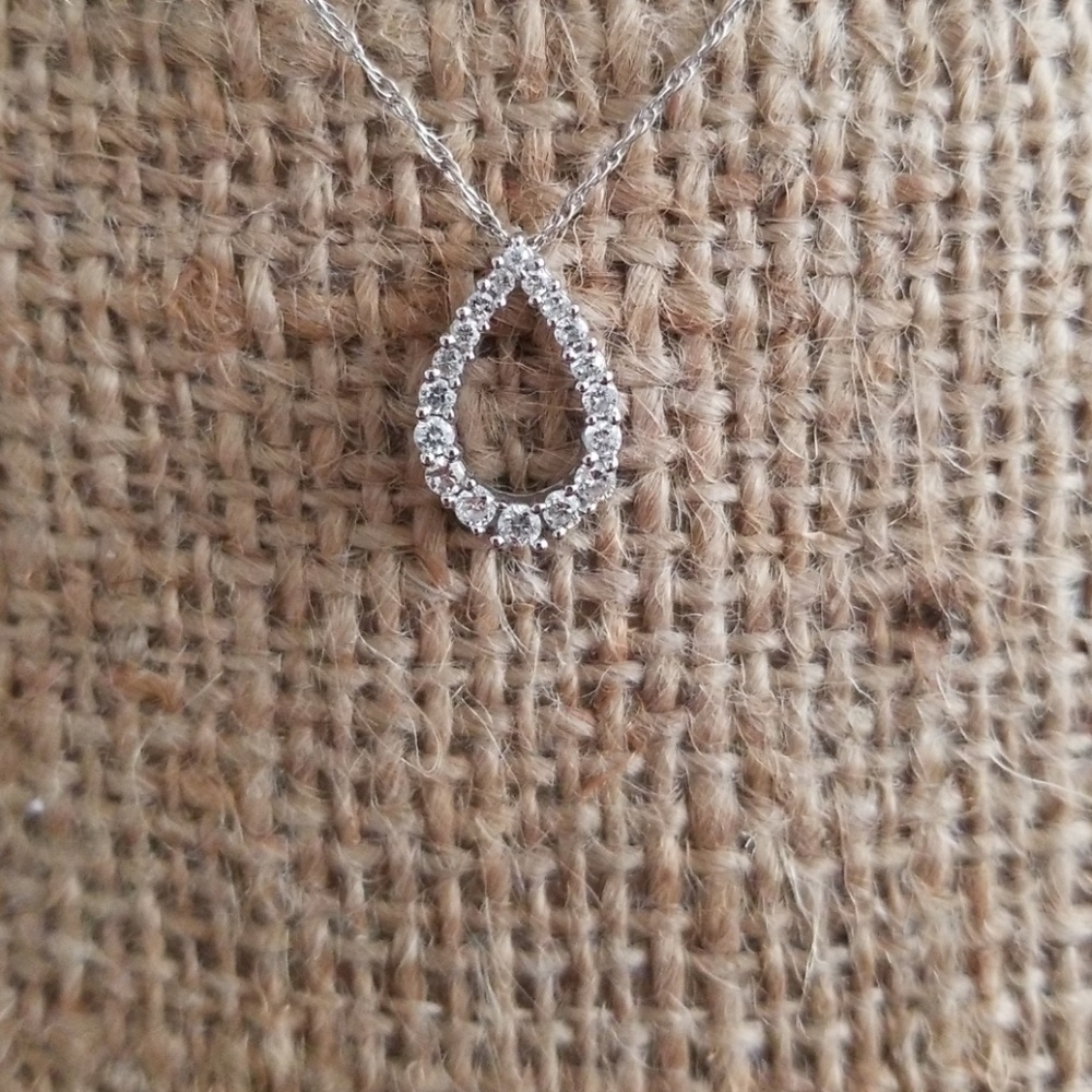 Diamond necklace